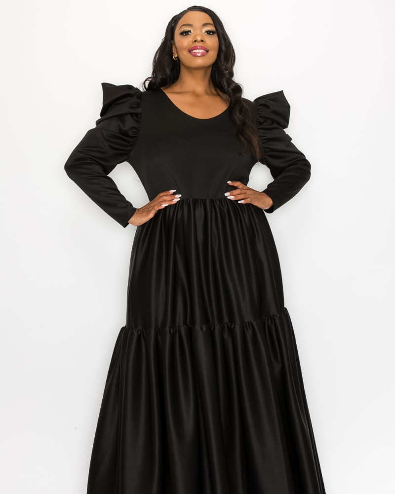 Front of a model wearing a size 22|24 Isabel Tiered Maxi Dress in Black by L I V D. | dia_product_style_image_id:267244